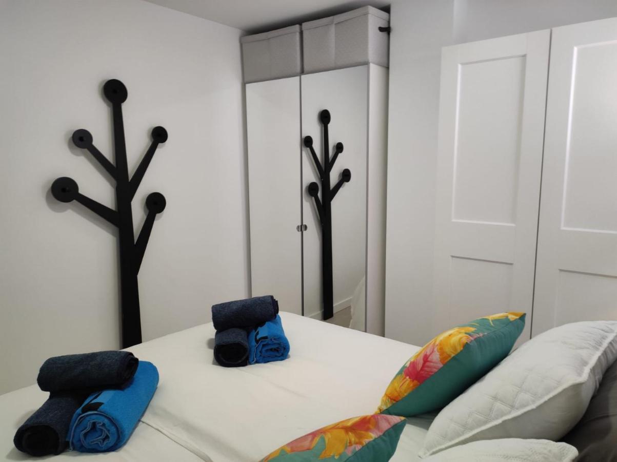 1 Bedroom Beachfront At Torecilla Apartament